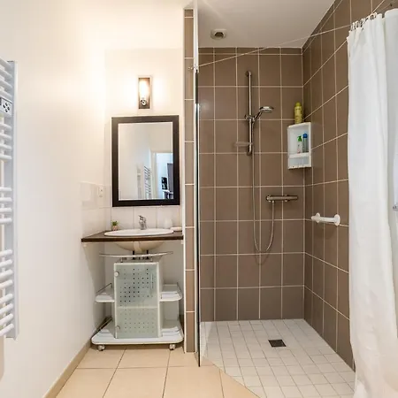 Thermale Et De Tourisme Les Acacias 4 شقة *