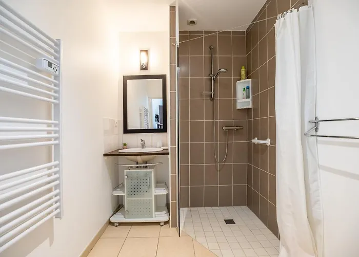 Thermale Et De Tourisme Les Acacias 4 Apartamento *